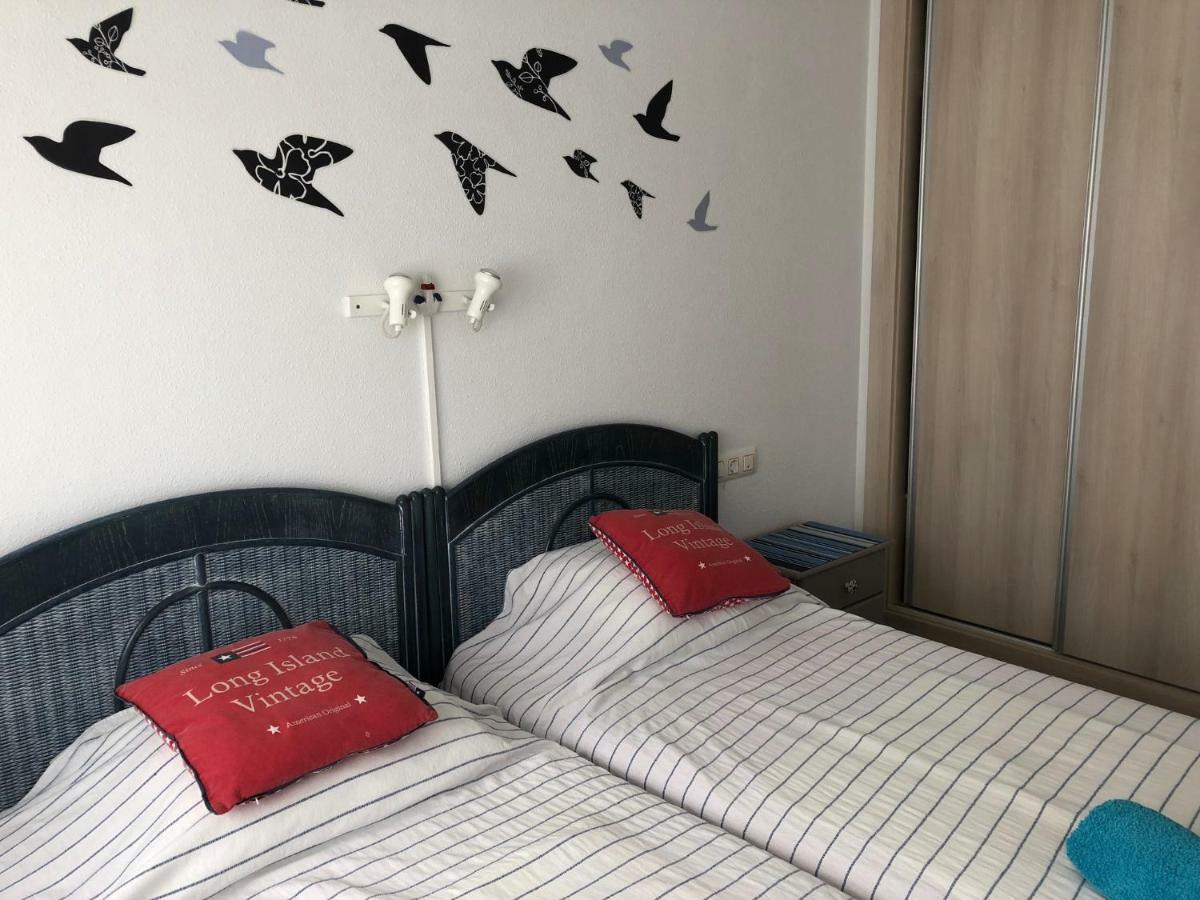 La Manga Apartment Capri Bagian luar foto